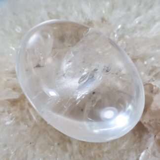 Clear Quartz Palm Stone (Master Healer, Psychic Abilities, Energy Amplification)
